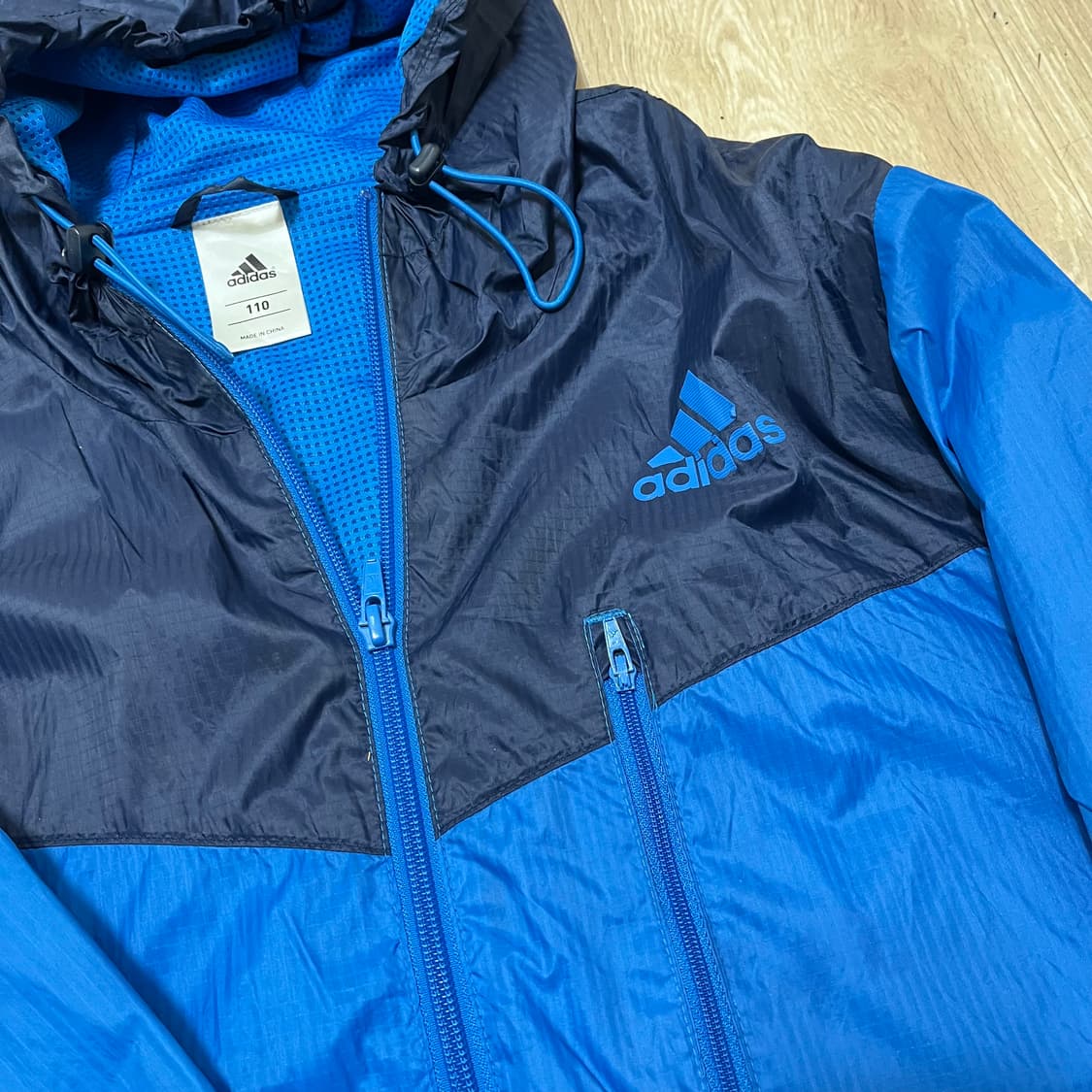 아디다스 남성 헤드 스트링 배색 바람막이 자켓 2XL(110) 상품이미지2