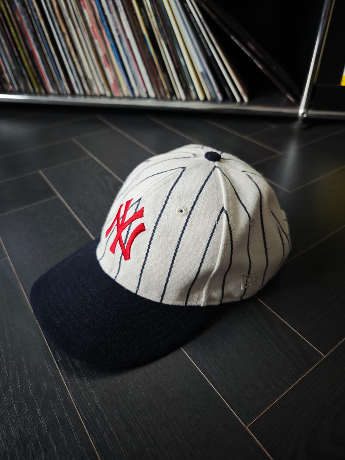에임레온도르 뉴욕 양키스 스트라이프 볼캡 모자 상품이미지2