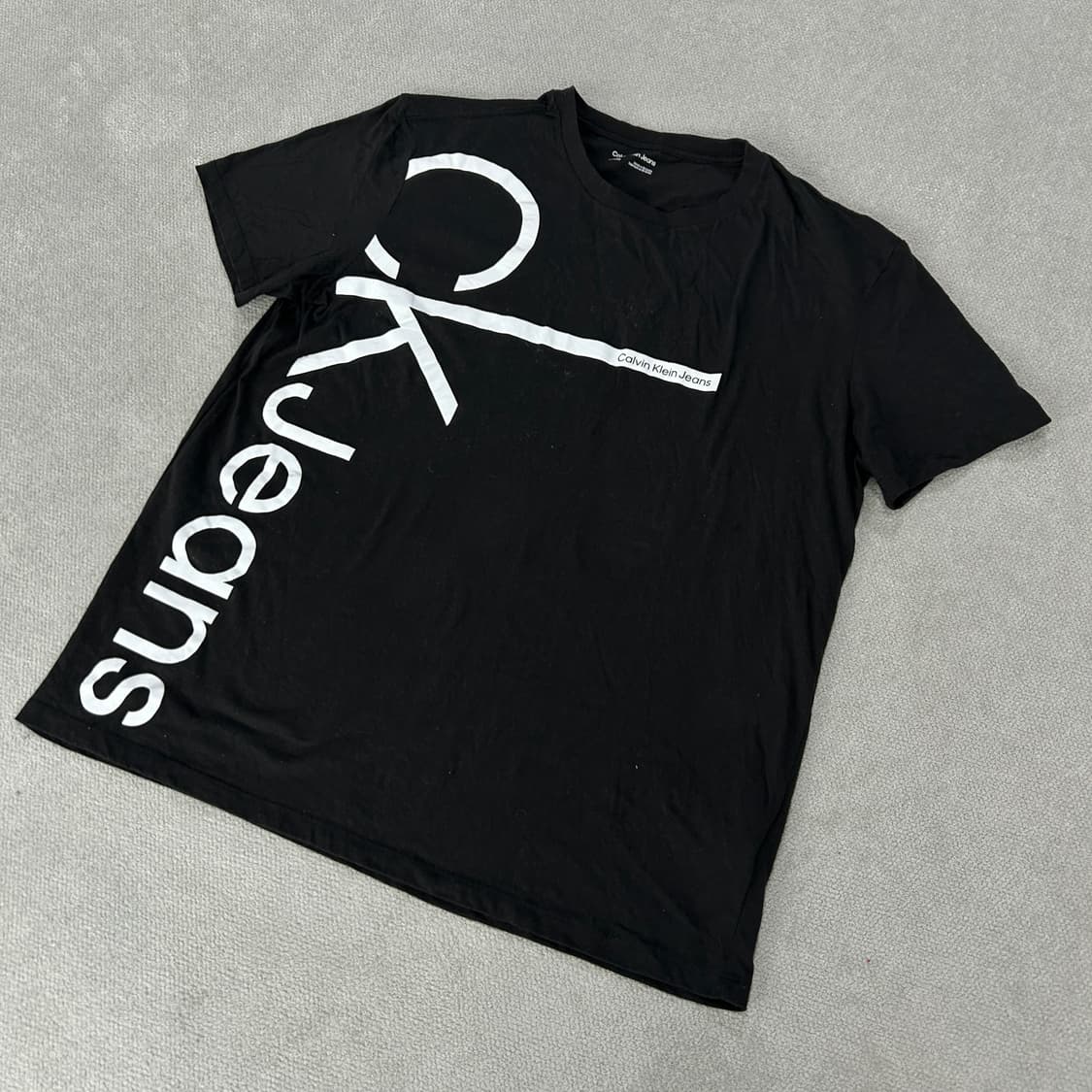 캘빈클라인 블랙 반팔티  상품이미지1