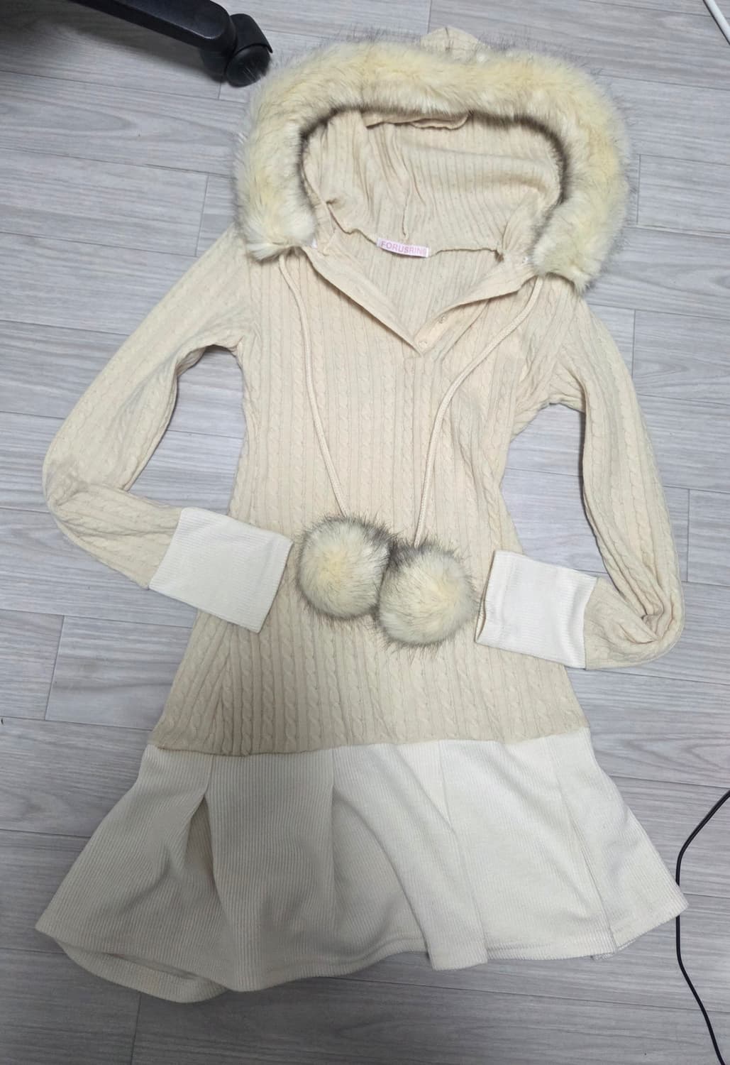 (S) 포어링 스노우볼 원피스 snowball onepiece 아이보리 상품이미지3