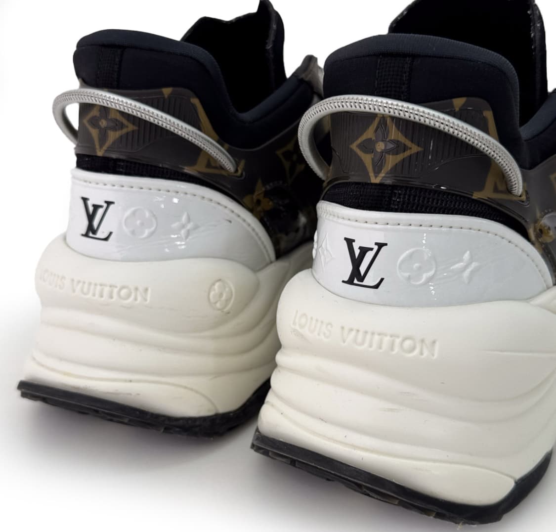 [39] LV 루이비통 여성 런55 트레이너 모노그램 스니커즈 블랙 상품이미지9