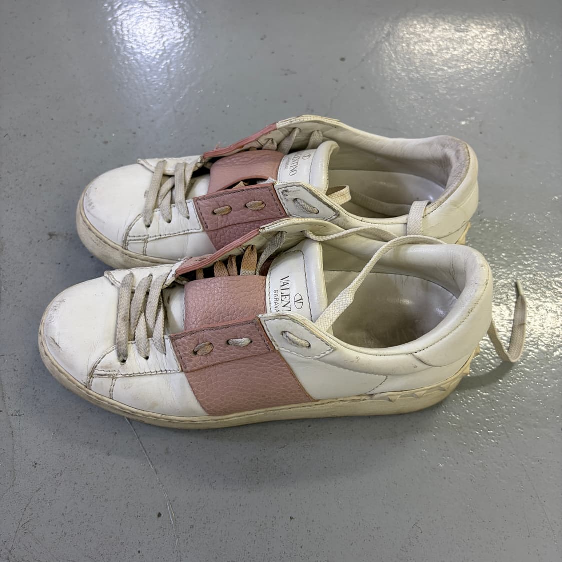 225mm 발렌티노 가라바니 스니커즈 0515D 상품이미지2