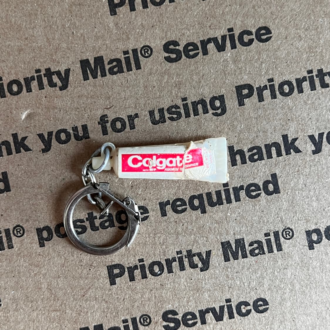 90s vtg Colgate Toothpaste Keyring 상품이미지1