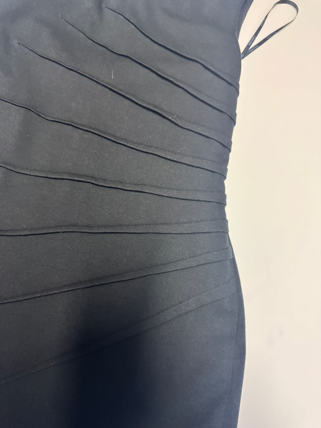 여성 캘빈클라인 슬리브리스 사이드 셔링 쉬스 원피스 S 블랙 상품이미지7