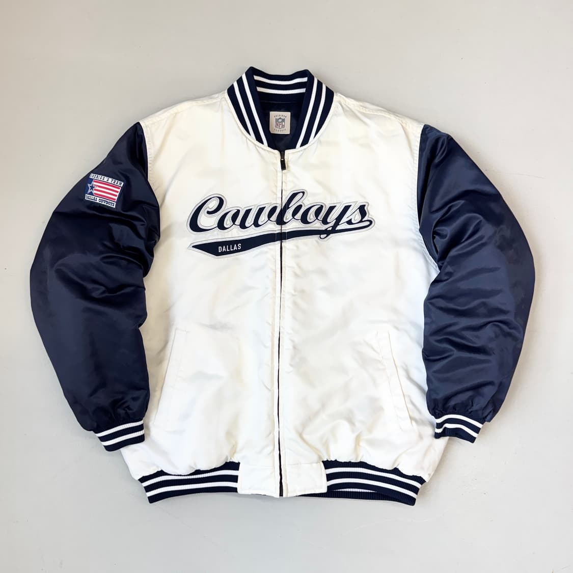 NFL X 리복 90s 댈러스 카우보이스 올드스쿨 리버시블 바시티 점퍼  상품이미지2