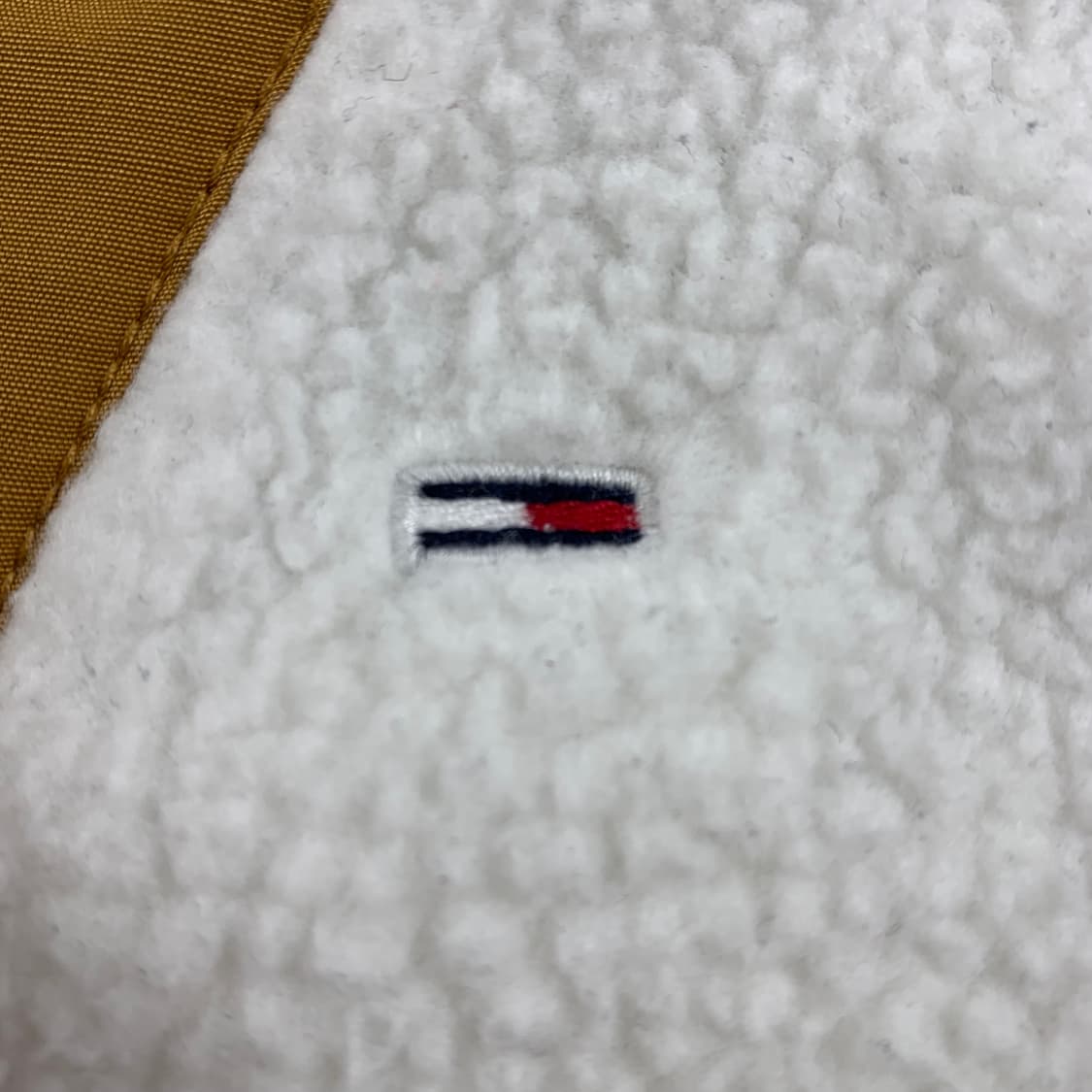 타미 진스 자수로고 컬러블록 플리스 아노락 상품이미지2