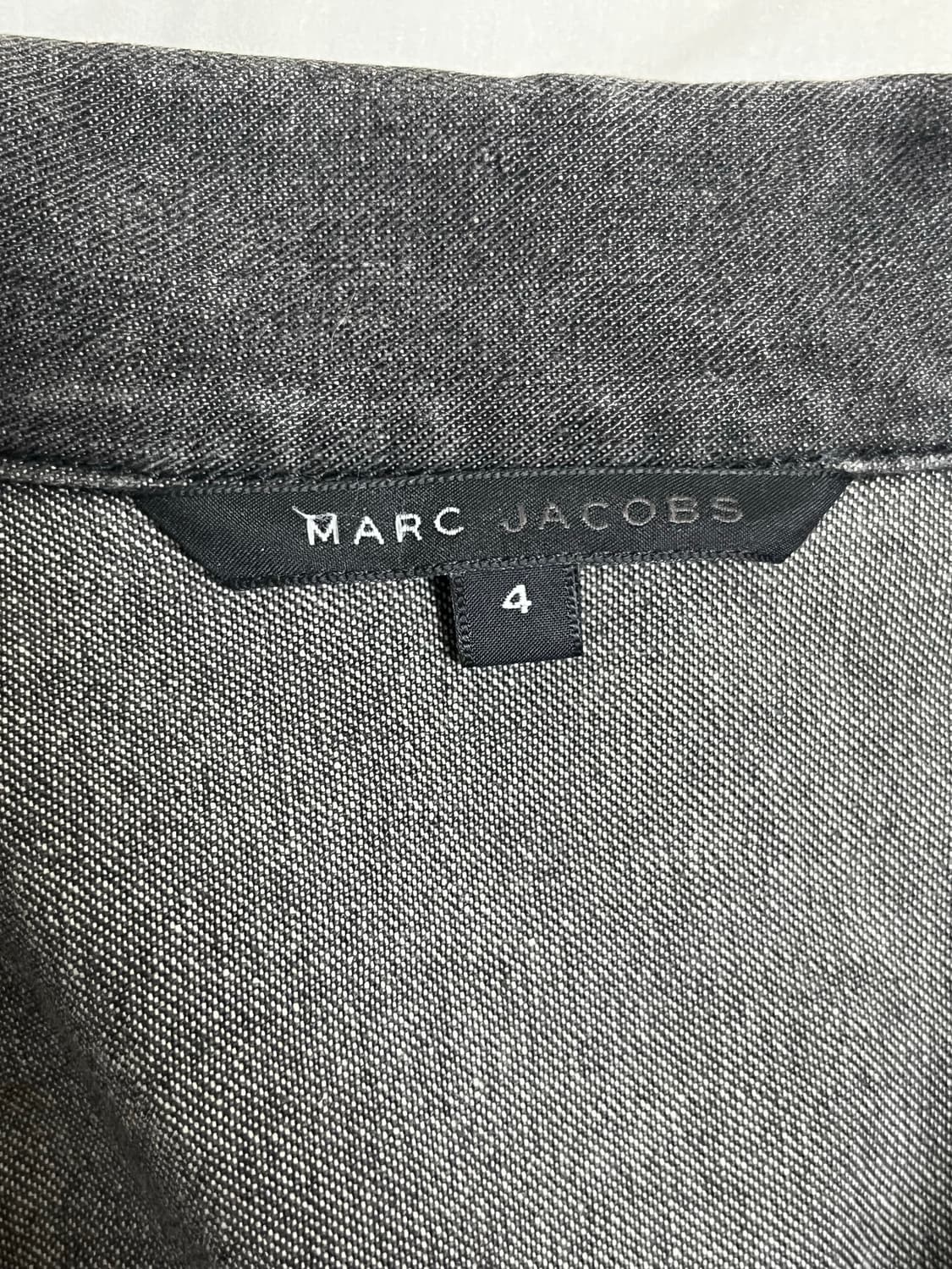 마크제이콥스 블랙 데님 자켓 4사이즈 상품이미지3