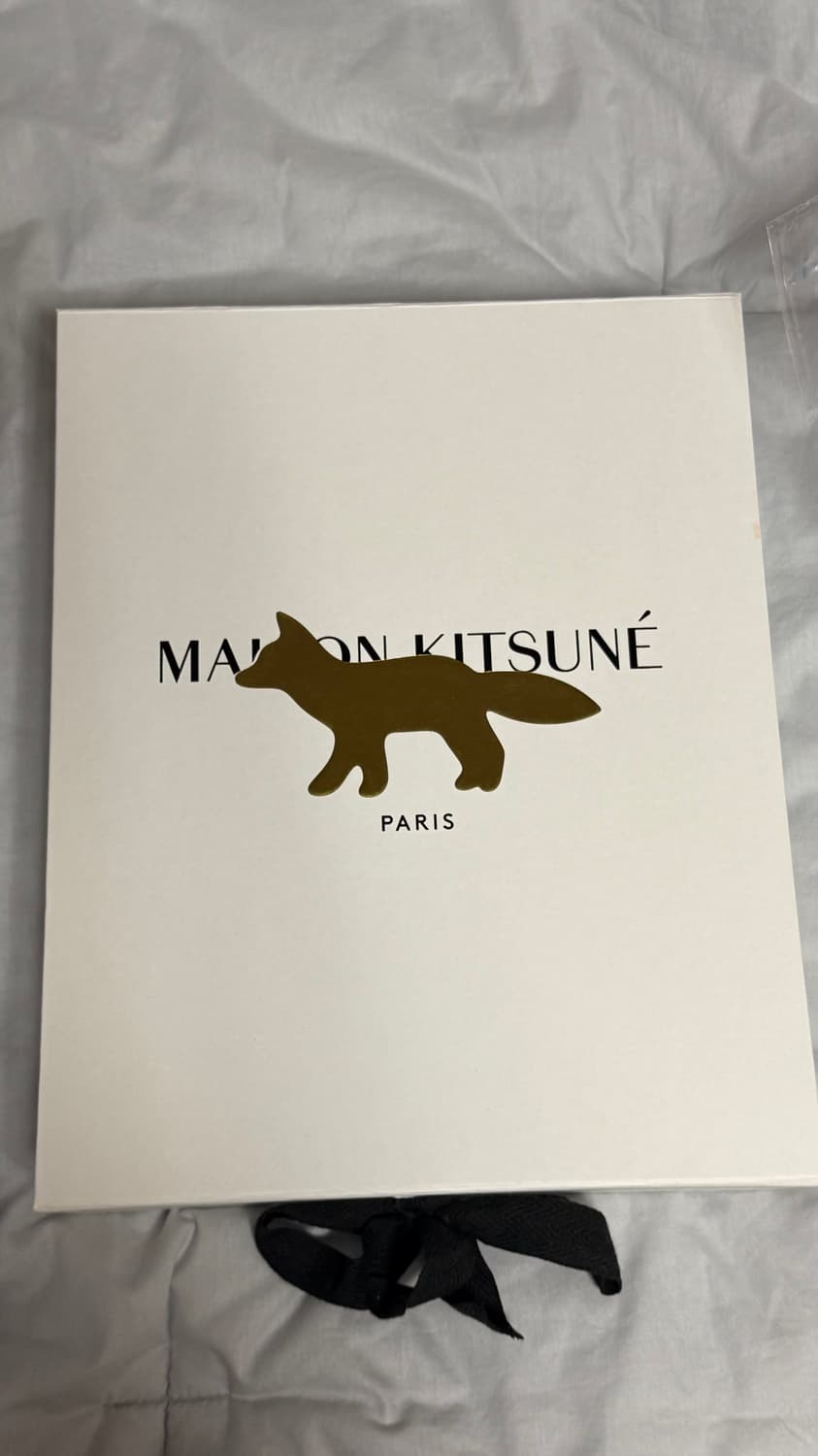 메종키츠네 폭스헤드 니트 남성L 팝니다 상품이미지2