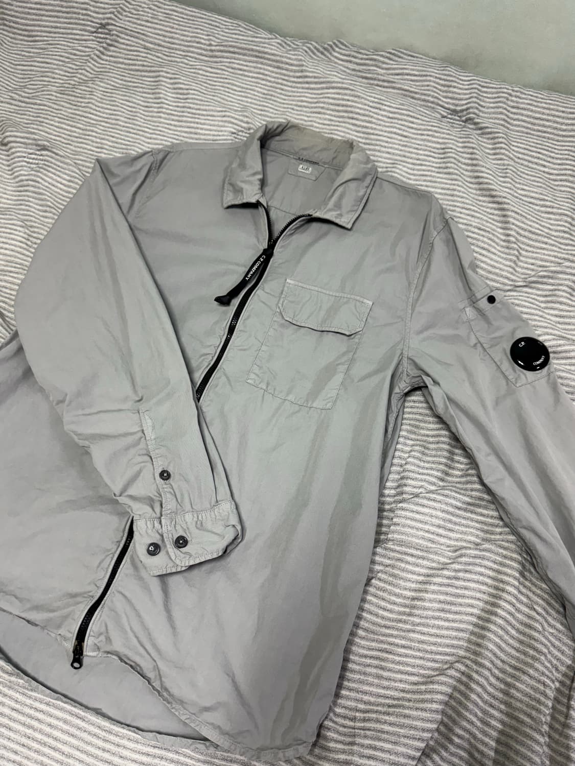 CP컴퍼니 그레이 코튼 오버셔츠(XL) 상품이미지1