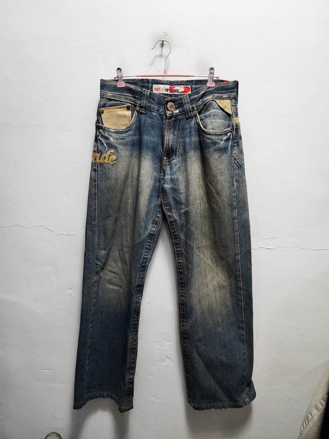 TAKE TWO 가죽배색 자수레터링 올드스쿨 청바지 상품이미지2