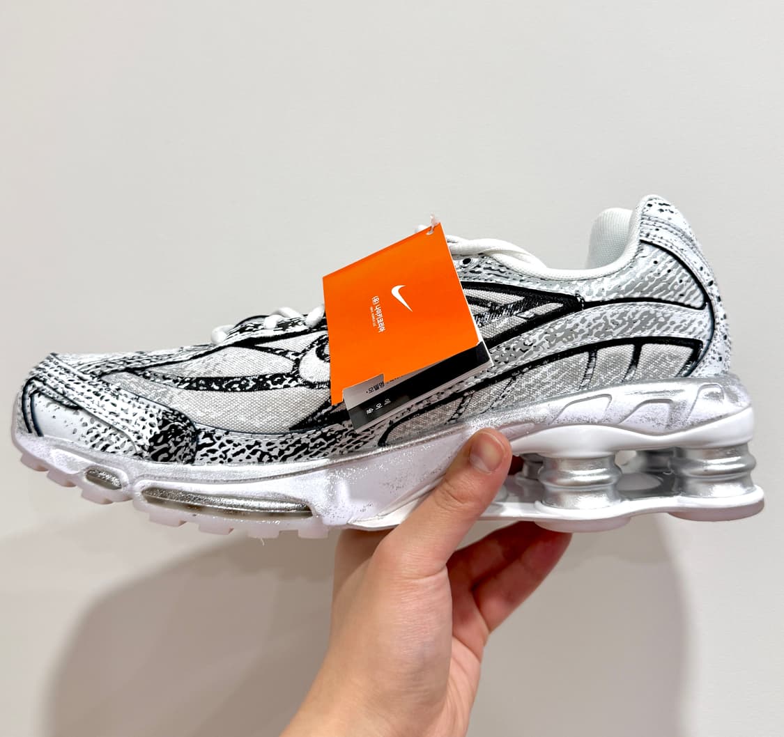 (270,275)(새상품)나이키 샥스 라이드 2 메탈릭 플레티넘 상품이미지1