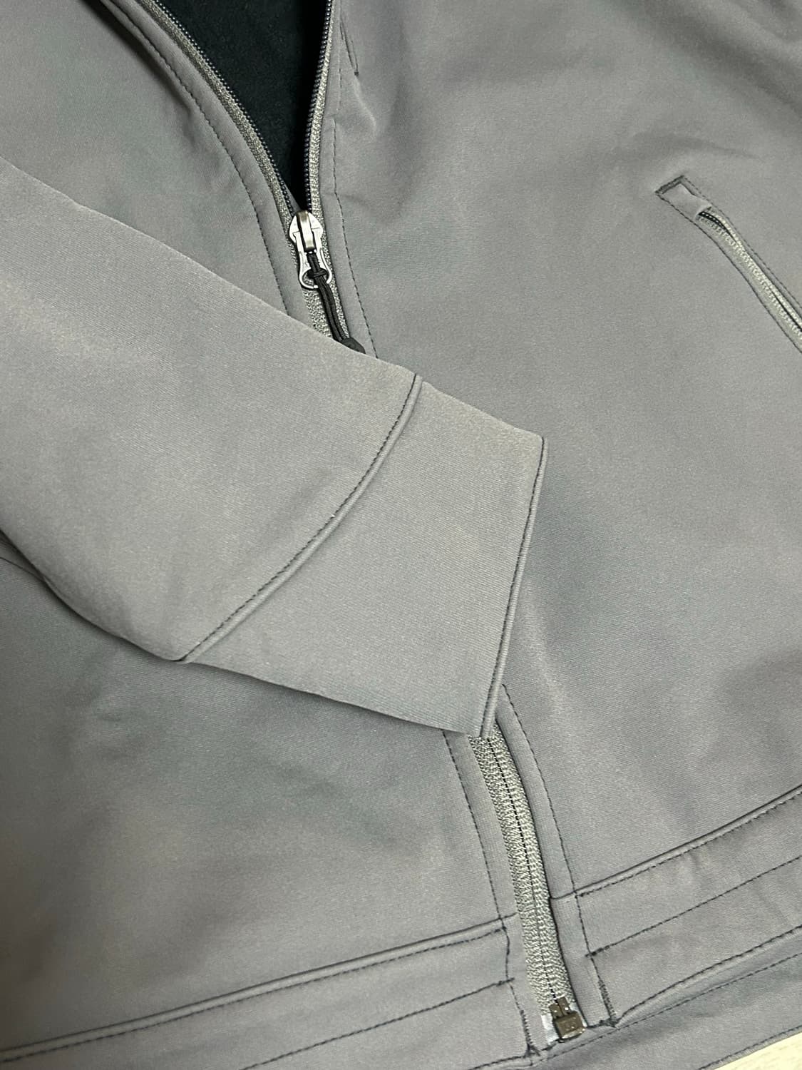 칼하트 레인 디펜더 소프트쉘 자켓 상품이미지4