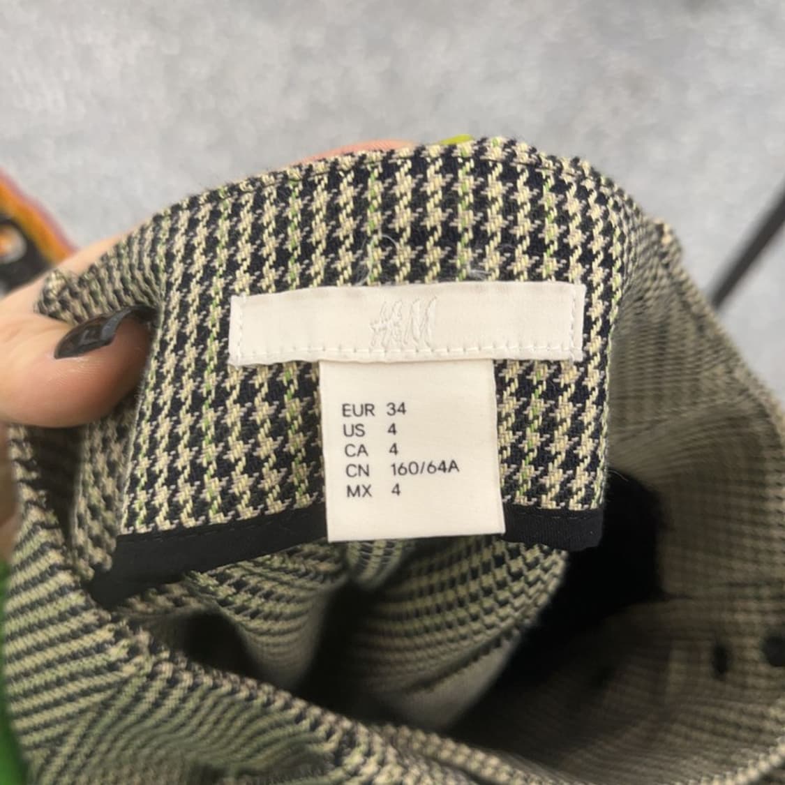 에이치앤엠 모던시크 하운드투스 랩 스커트 S C07508 상품이미지4