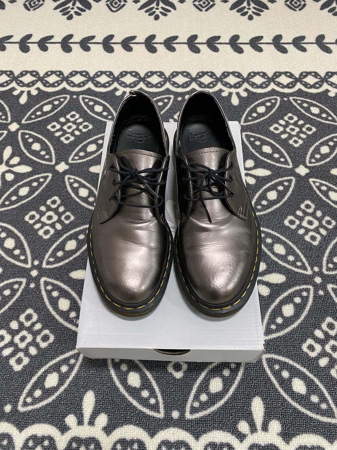 (uk6)닥터마틴 은색(희귀)모델 상품이미지1