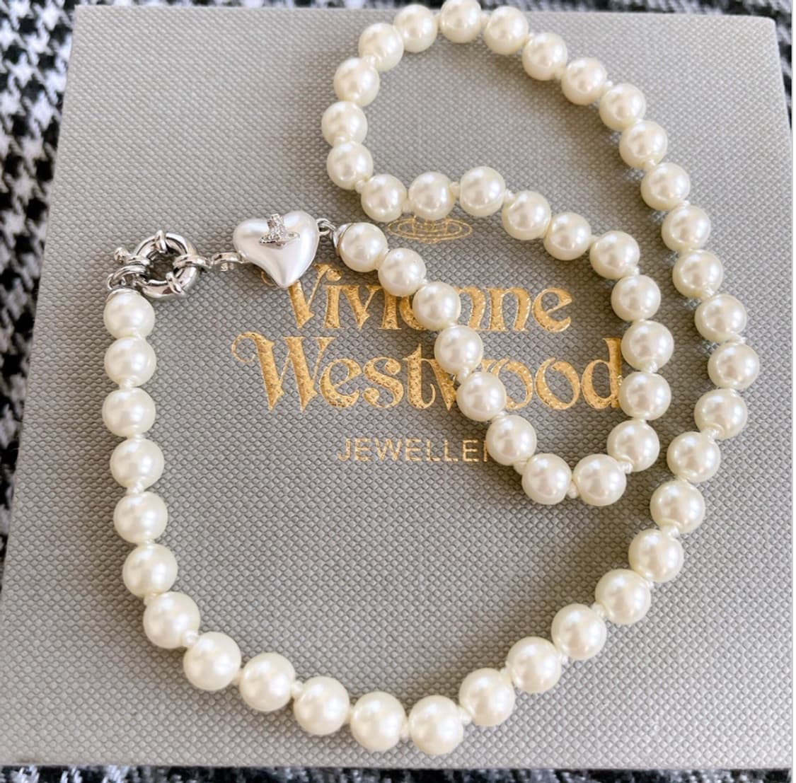 비비안 웨스트우드 아카이브 orb 진주 펄 하트 팬던트 초커 목걸이 상품이미지1