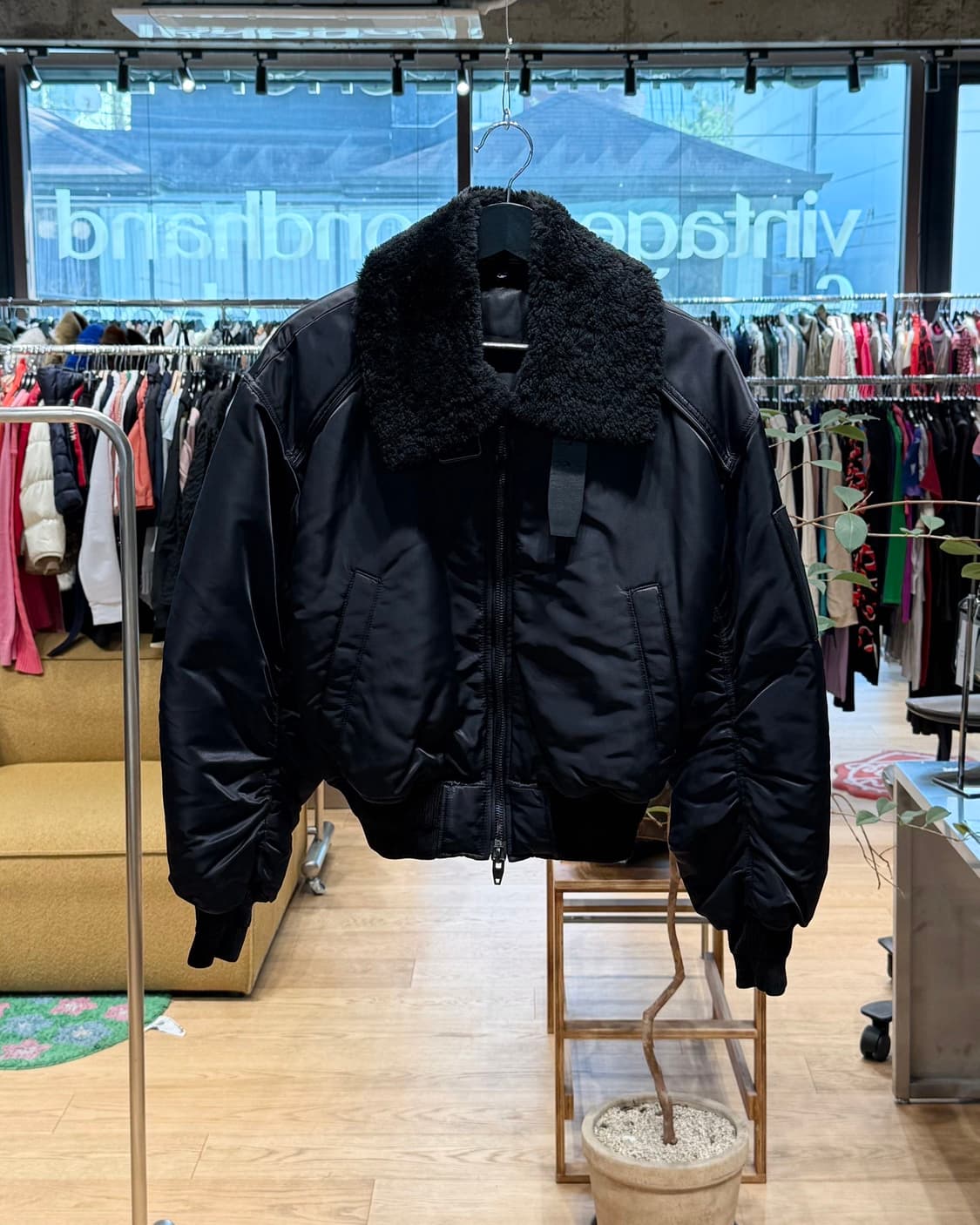 준지 블랙 디테쳐블 램셜링 MA-1 자켓 상품이미지1