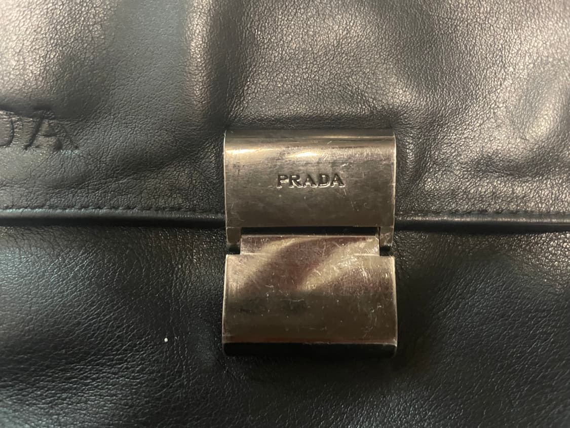 프라다 레더 메신저백 상품이미지8