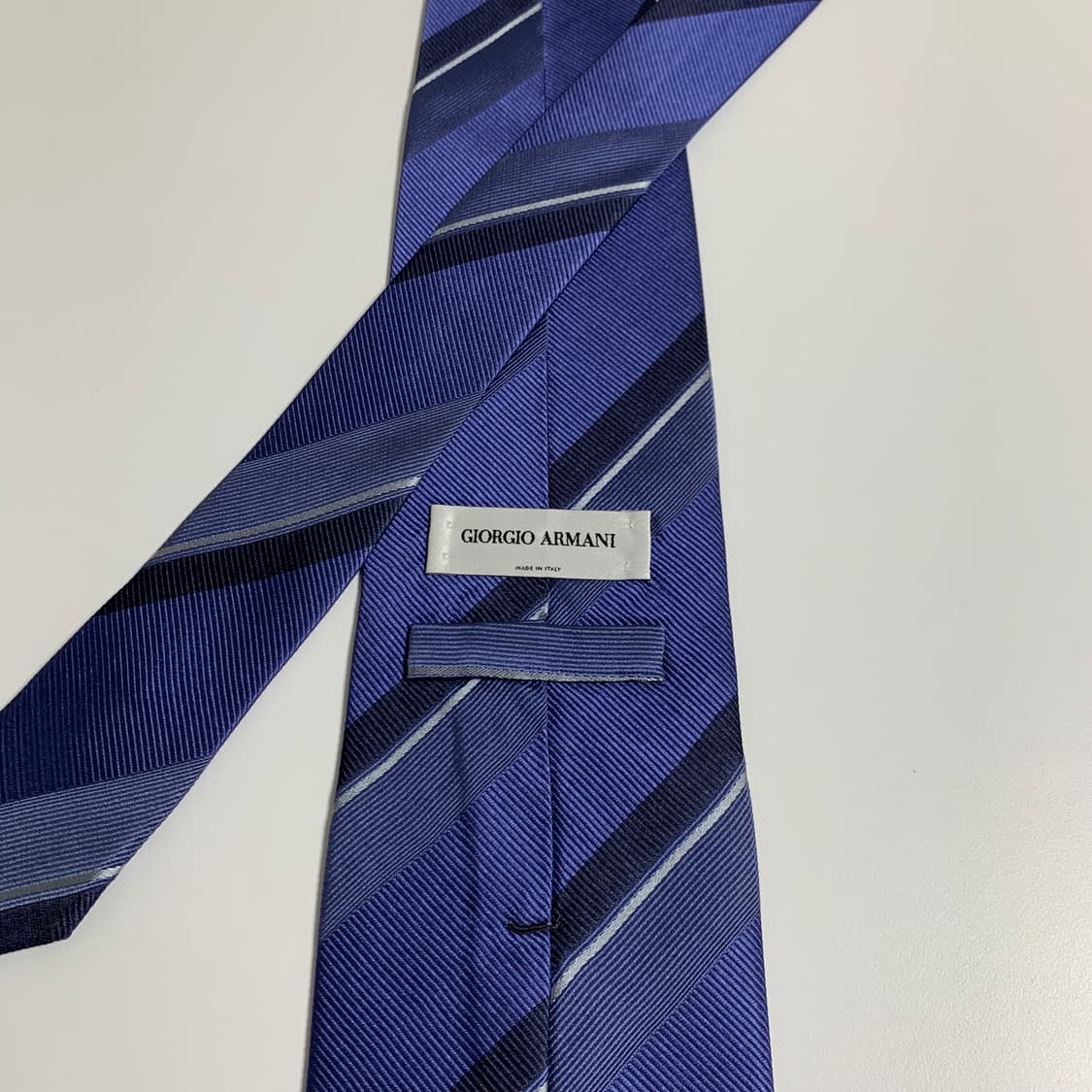 조르지오 아르마니(AMRMANI) 레지멘탈 클래식 정장룩 명품넥타이 A+ 상품이미지5