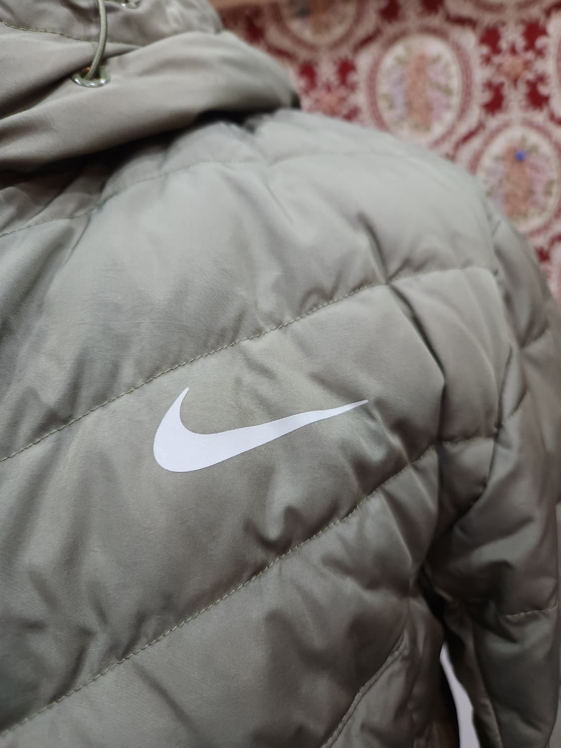 나이키 하이퍼 어댑트 구스 다운
​
 상품이미지2