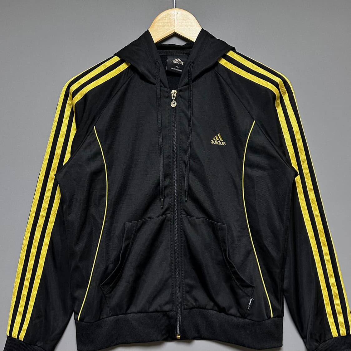 [M]아디다스 y2k 블랙 후드 트랙탑 져지 상품이미지1