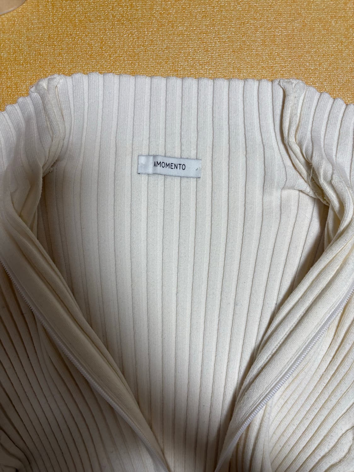 아모멘토 리브드 하이넥 가디건 ribbed high neck 상품이미지7