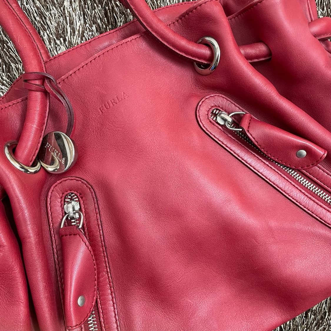 훌라 Furla 레드 크르멘 레더 토트백  상품이미지9