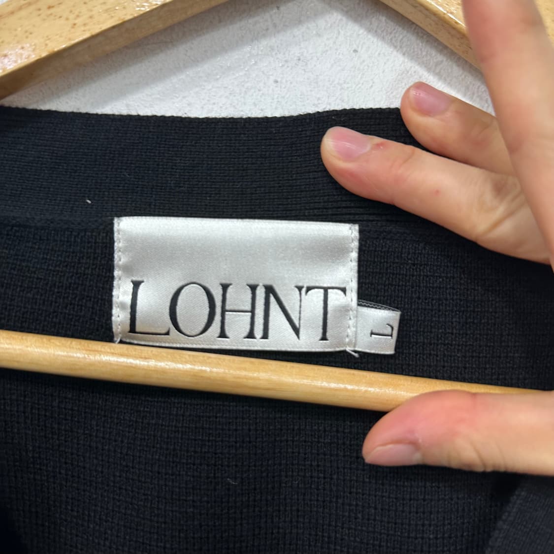 론트 브이넥 가디건 상품이미지3