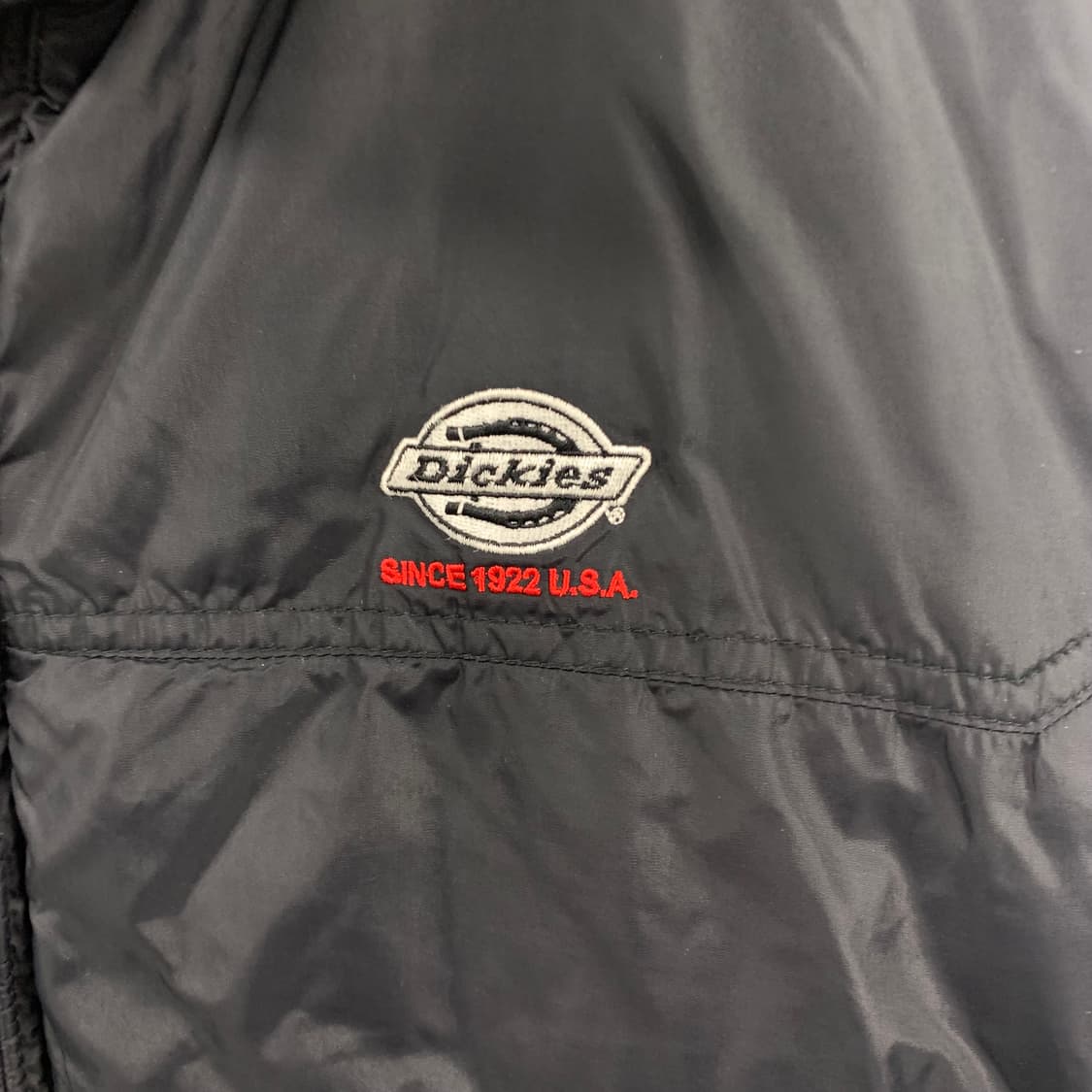 디키즈 자수로고 블랙 경량 패딩 상품이미지4