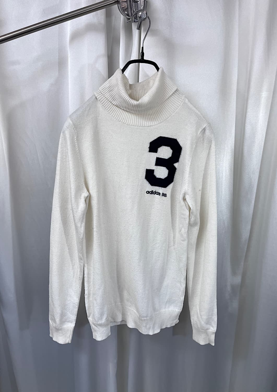 adidas  상품이미지1