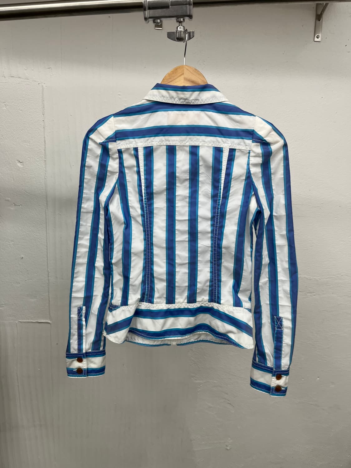 ~44) VIVIENNE WESTWOOD STRIPE JAKCET 상품이미지3