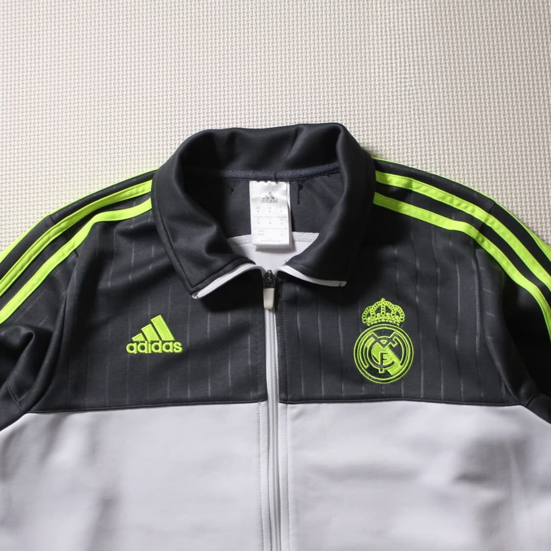 Adidas 아디다스 레알마드리드 형광 트랙탑 져지 상품이미지2
