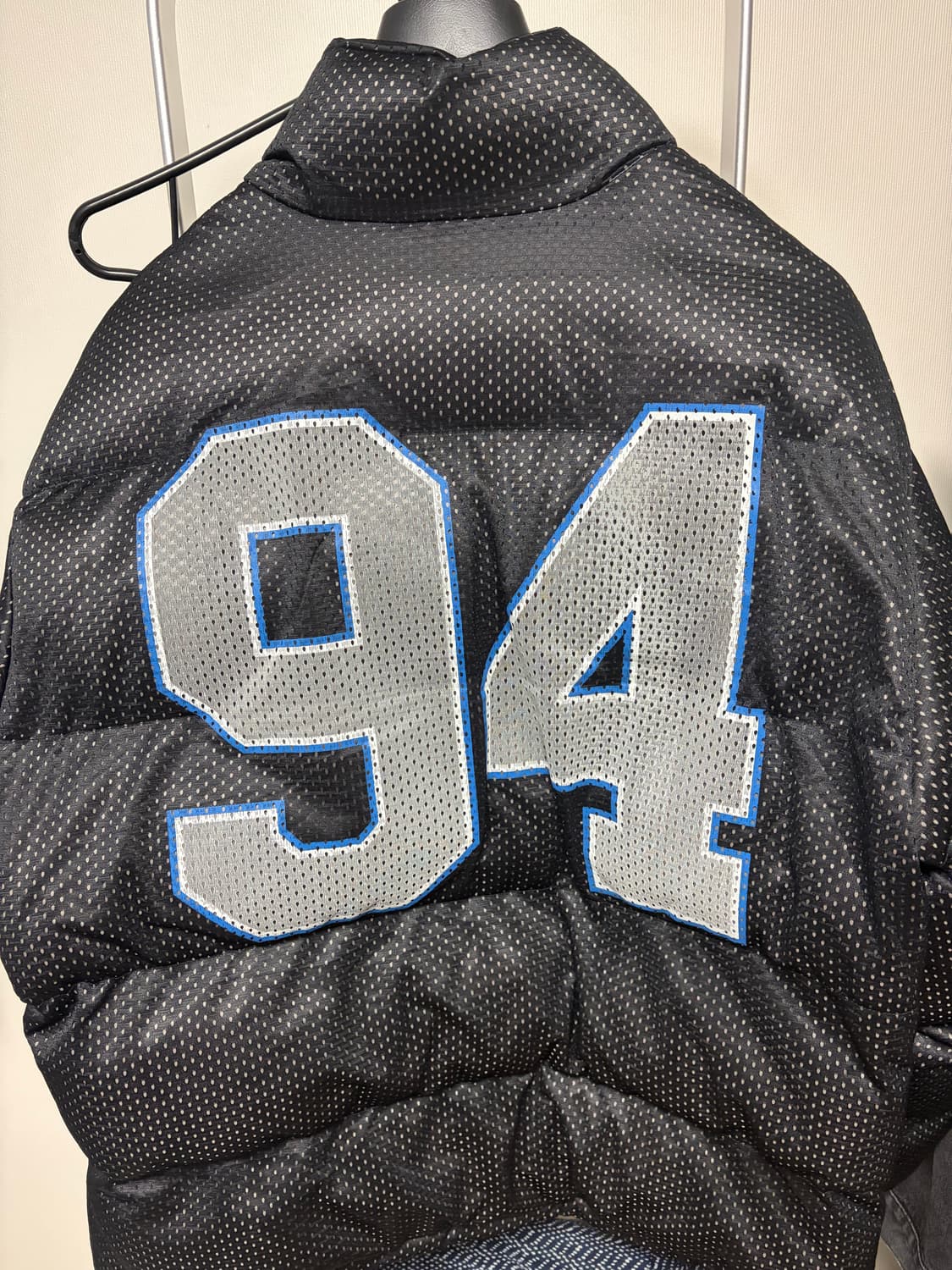 슈프림 패딩 105 상품이미지2