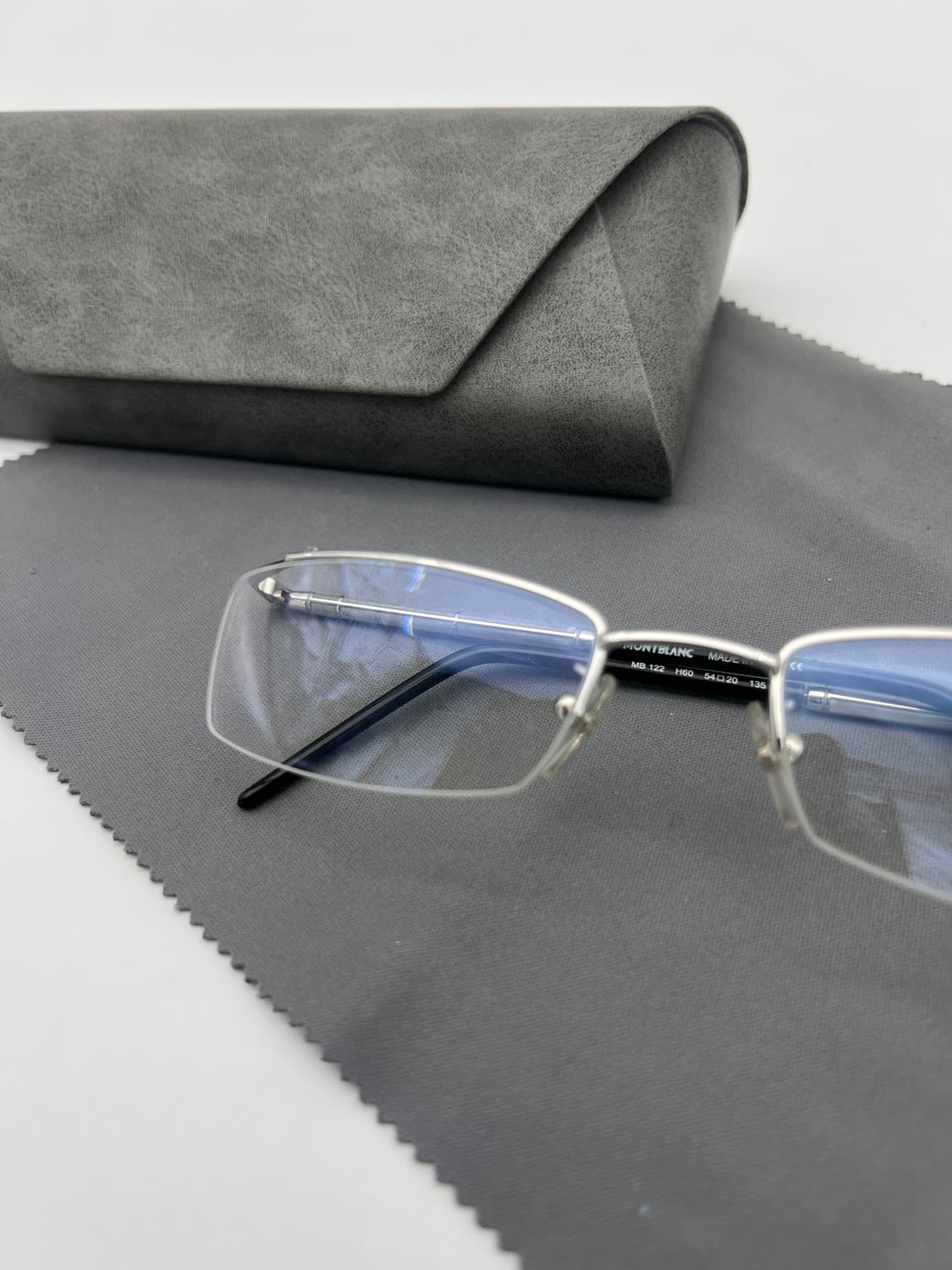 몽블랑 MONTBLANC 직사각 반무테 안경 MB122 H60 상품이미지3