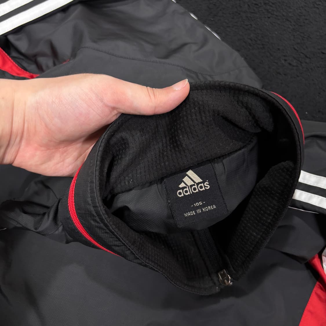 105 아디다스 블랙 스타 바람막이 자켓 상품이미지5