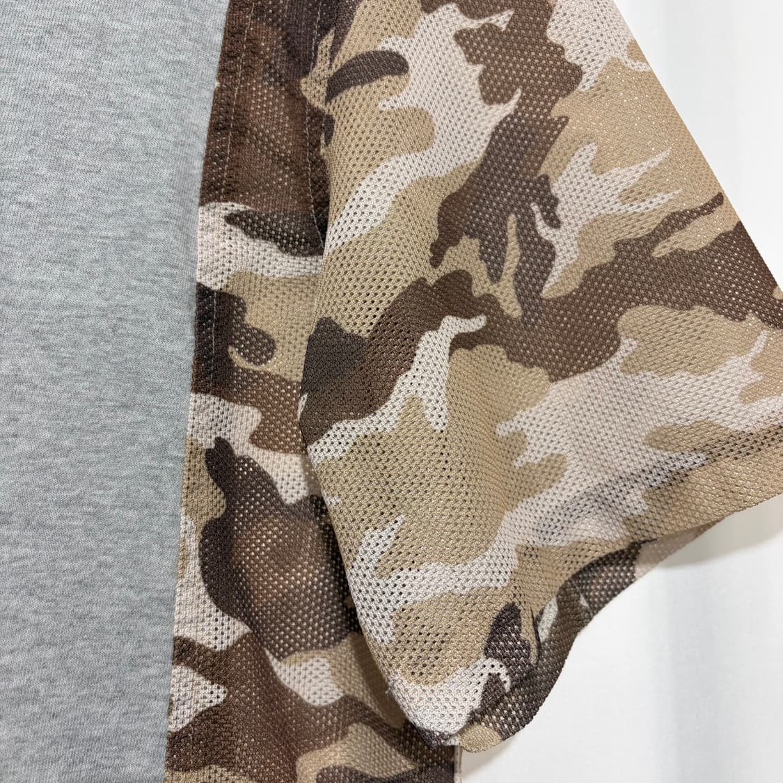 꼼데가르송 셔츠 매쉬 카모 티셔츠 상품이미지3