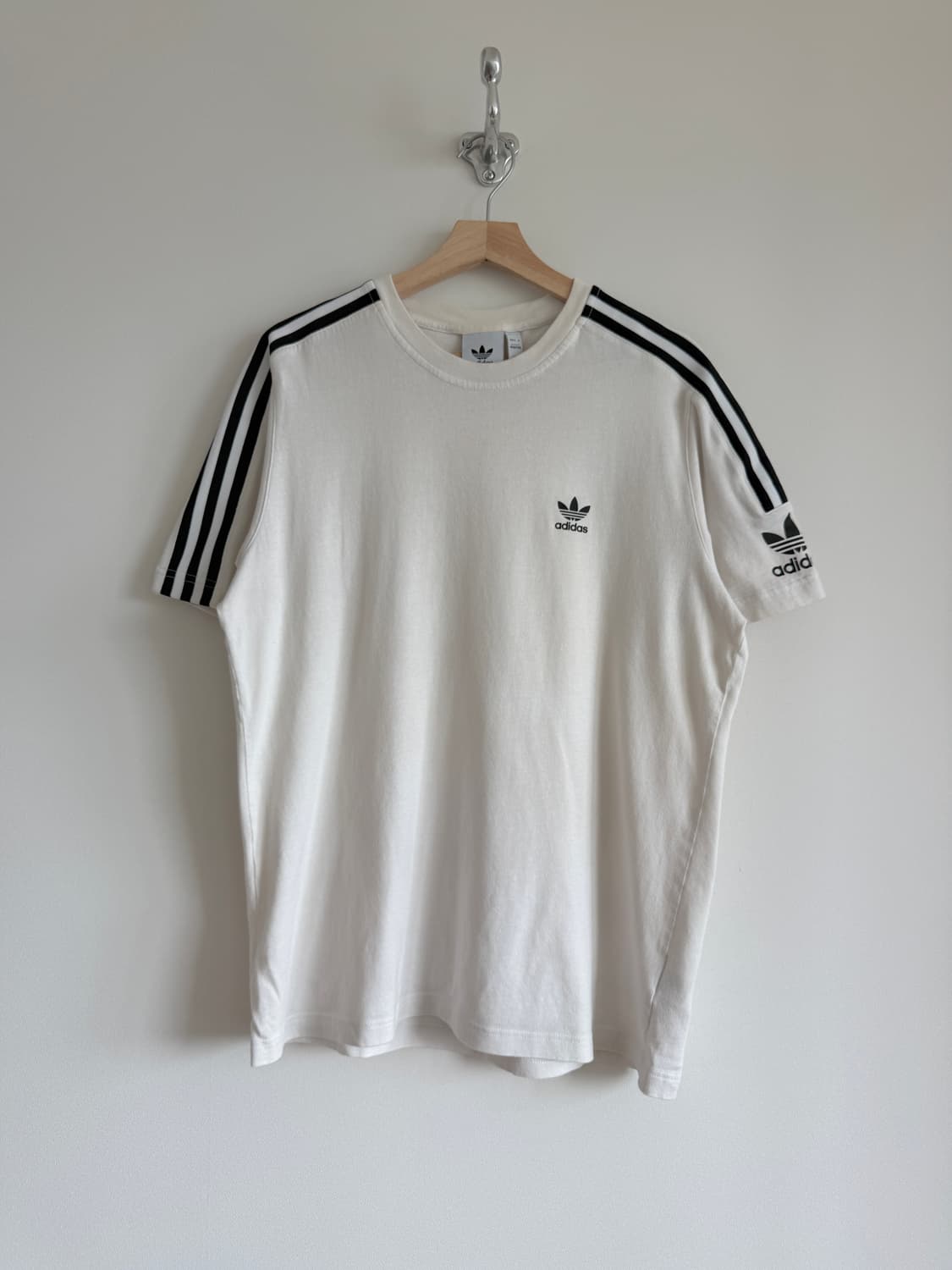 아디다스(adidas) 파이어버드 반팔 티셔츠 상품이미지1