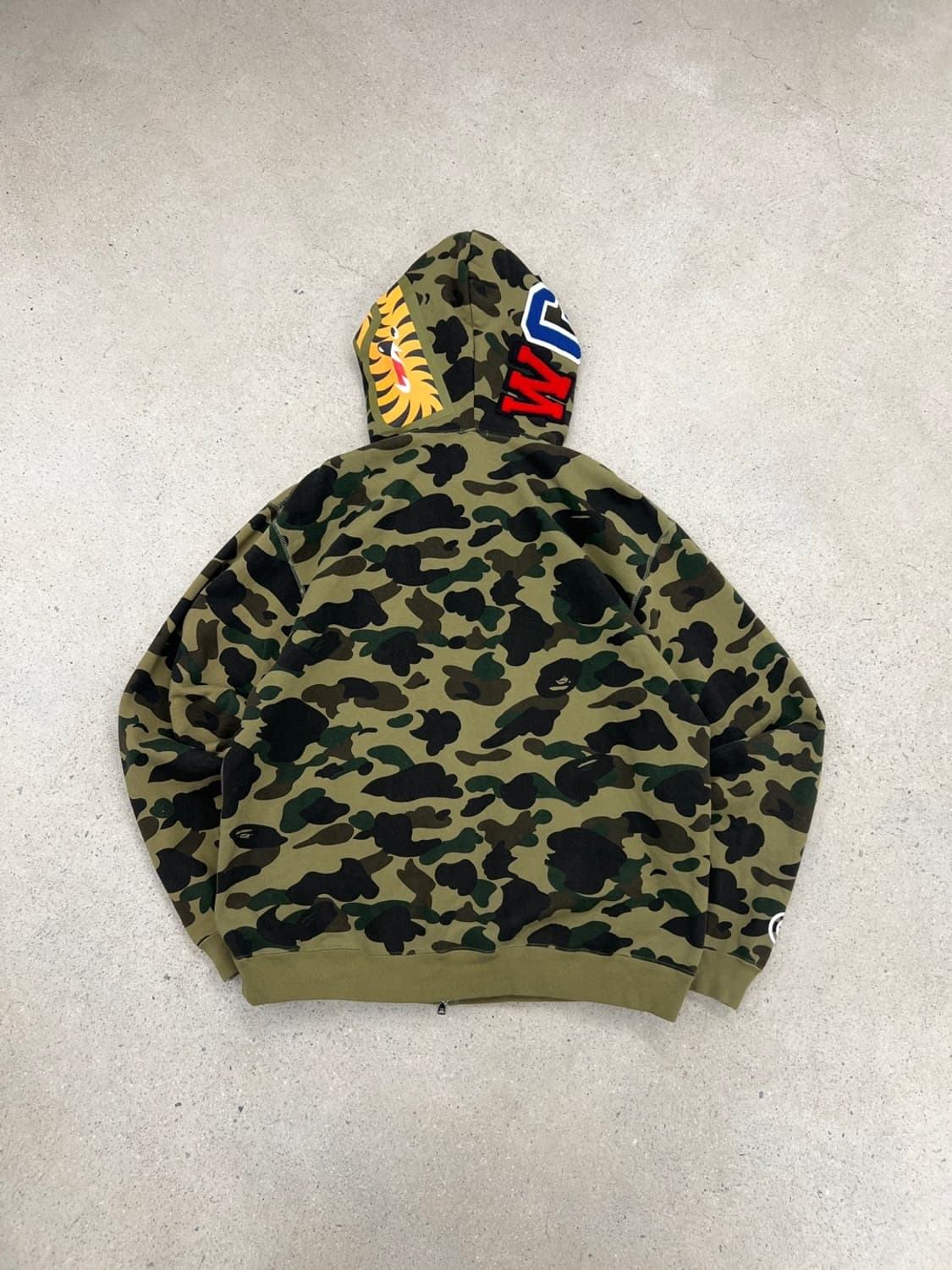 베이프 00s 퍼스트카모 녹계 샤크 후드집업 상품이미지4