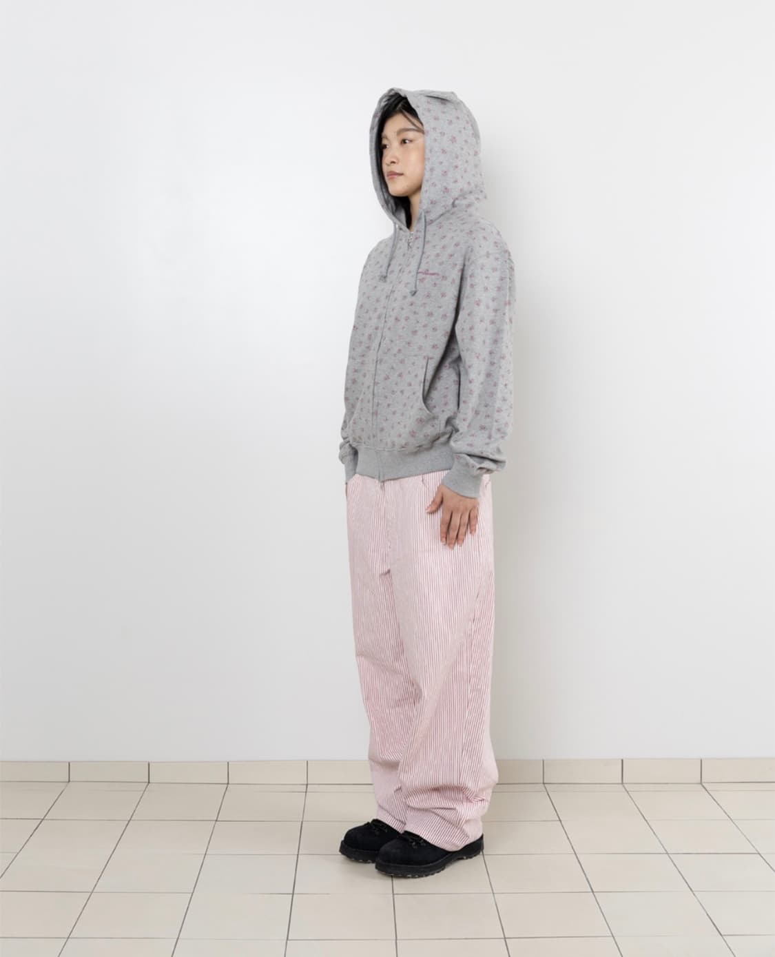 웹하우스 하트 로고 키티 후드집업 상품이미지3