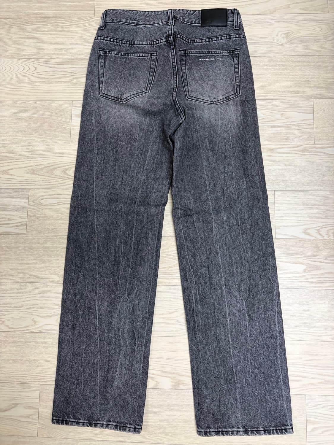 페이탈리즘 Crude wide fit jeans(세미 와이드 데님팬츠) 상품이미지2
