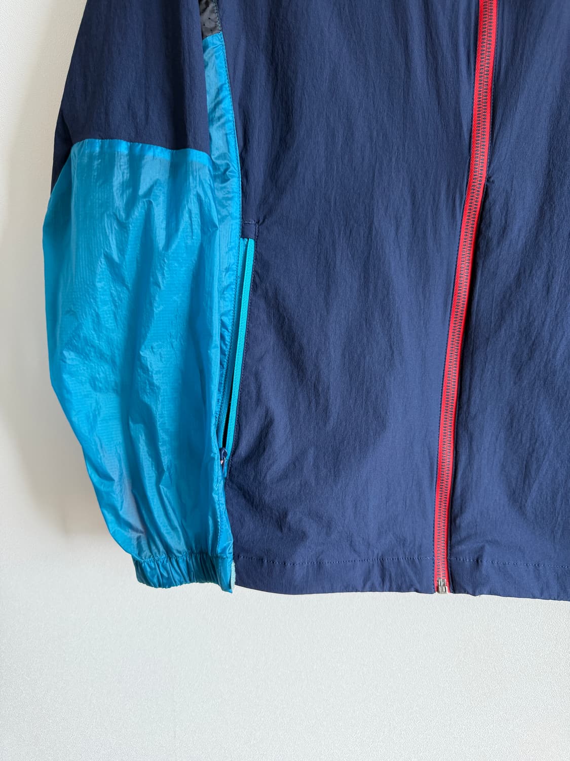 살레와(SALEWA) 경량 바람막이 윈드브레이커 상품이미지3