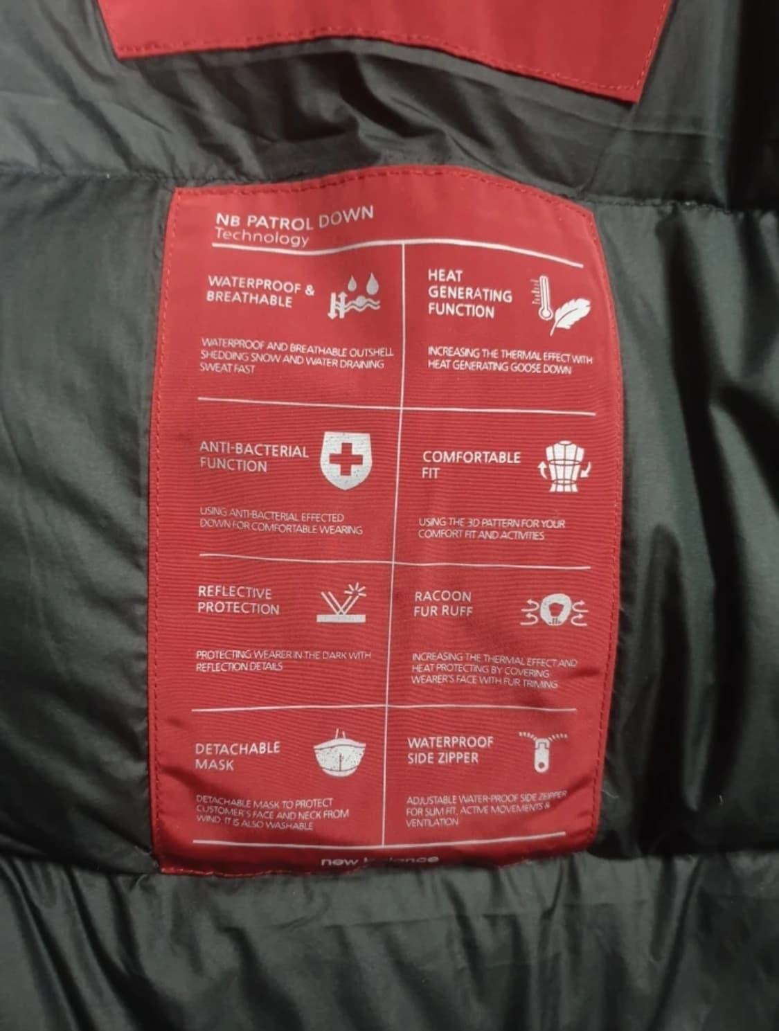 뉴발란스 구스다운패딩. 싸이즈 90~95 상품이미지6