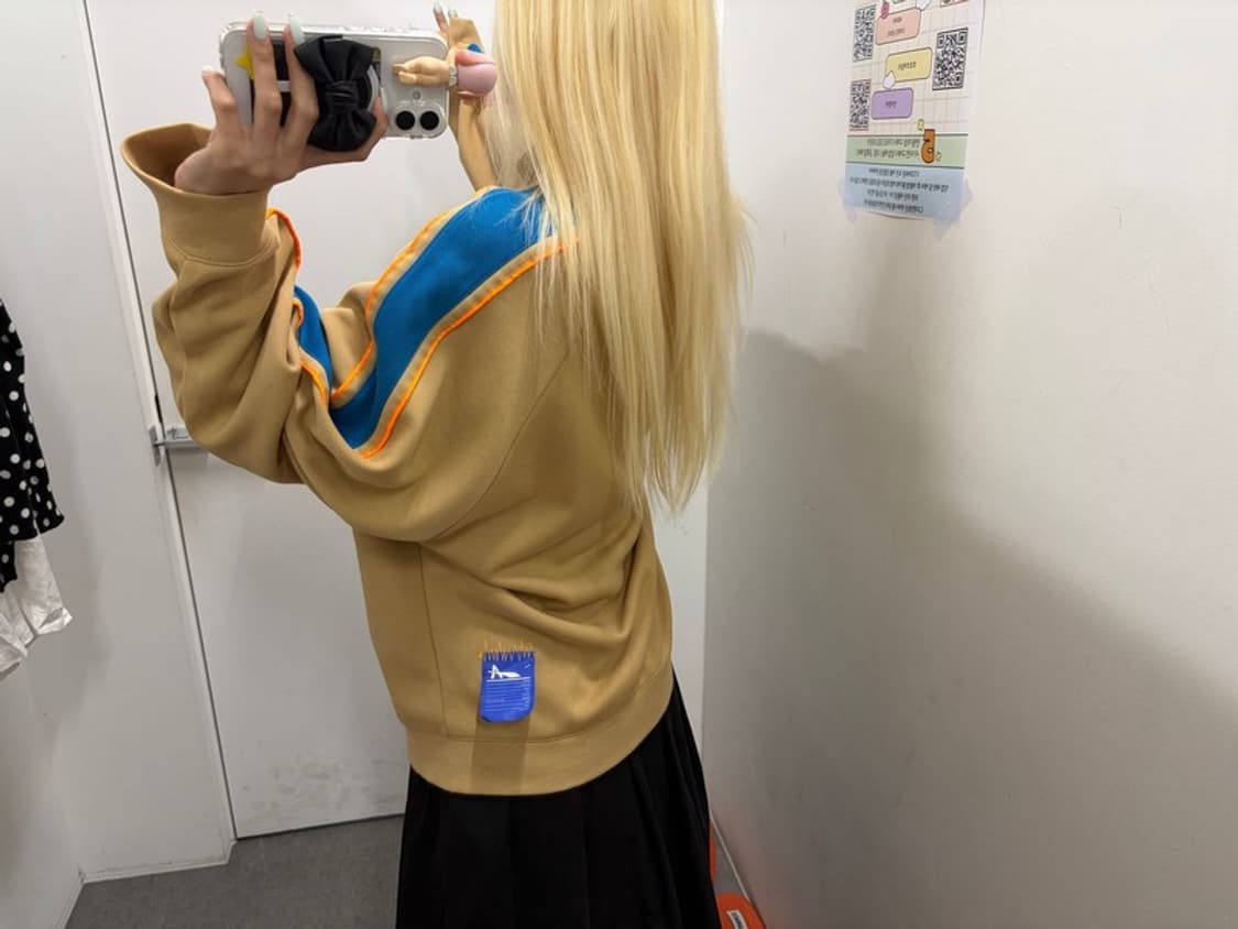 푸마x아더에러 터틀넥 배색 맨투맨 상품이미지8