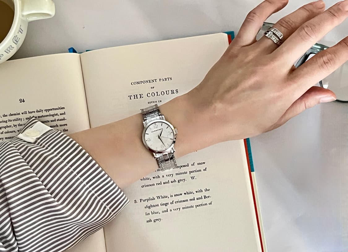 BURERRY  헤리티지 노바 체크 버버리 메탈 시계 상품이미지9