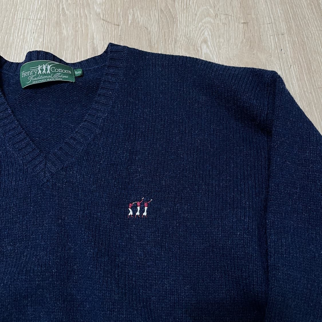헨리코튼 골프웨어 로고 자수 브이넥 니트 [네이비] M/95 상품이미지4