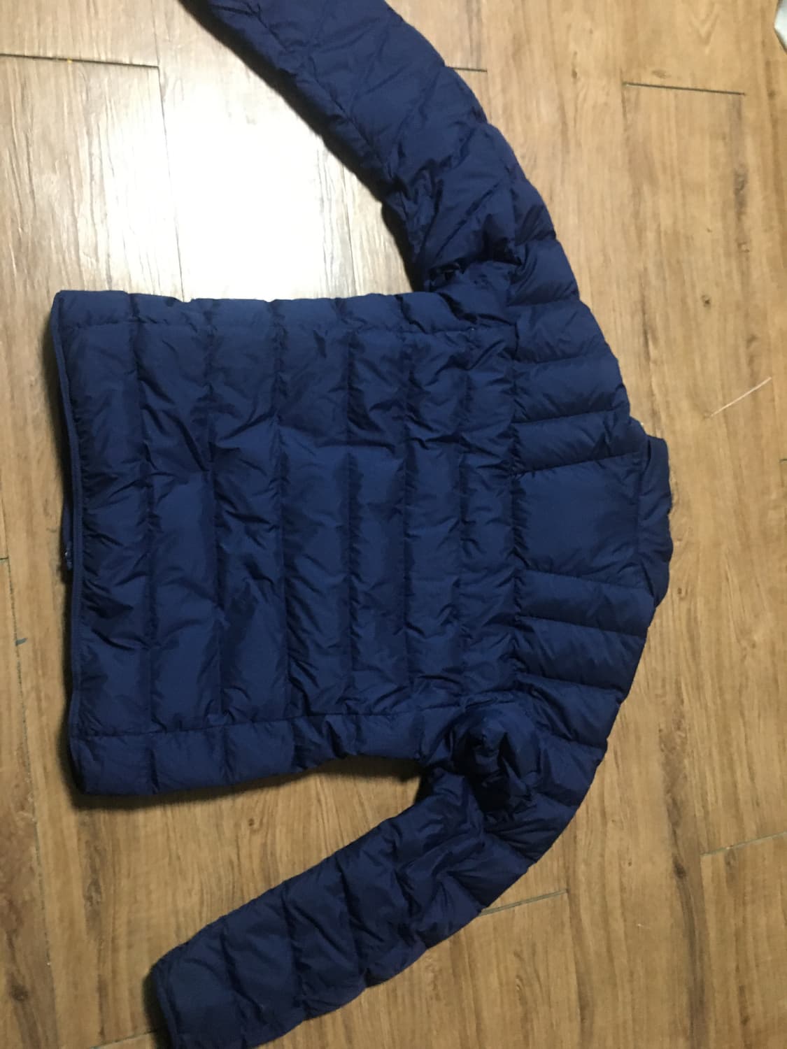 유니클로 경량패딩 상품이미지3