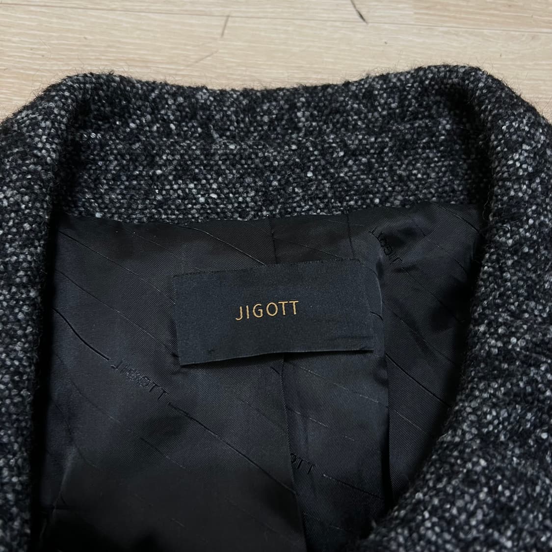 지고트 여성 알파카 헤링본 미디엄 랩코트 [차콜] XS/85 상품이미지4