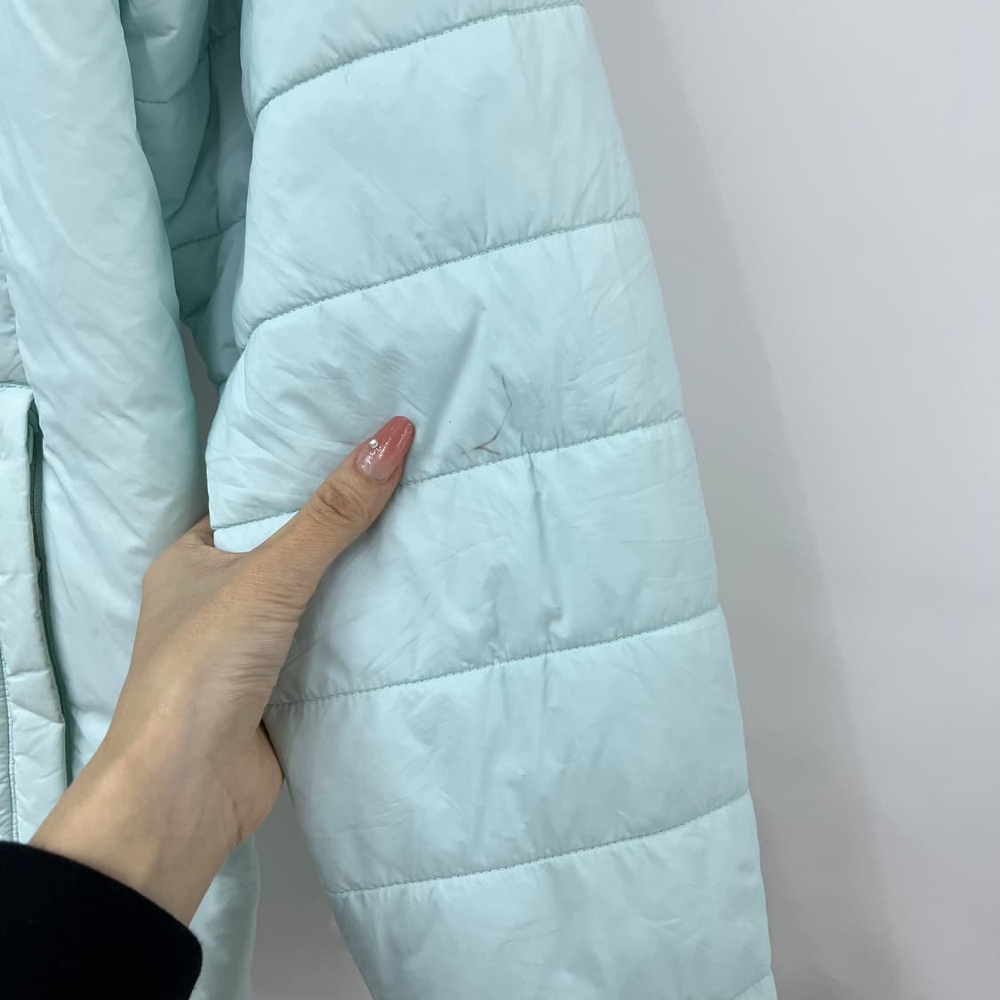 노스페이스 브이모션 하늘색 경량패딩 상품이미지7