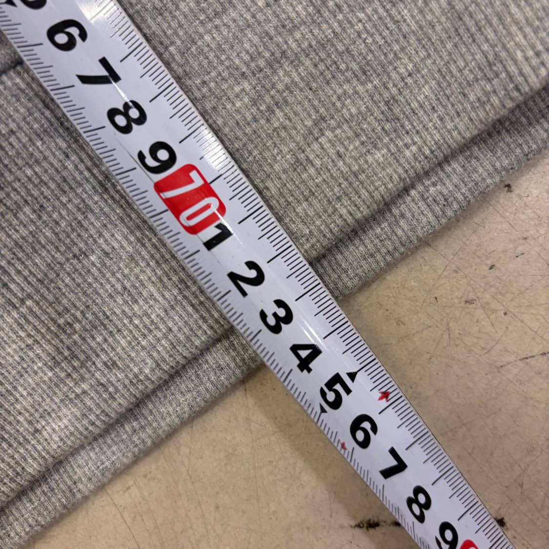 마크곤잘레스 스몰로고 그레이 맨투맨 상품이미지4