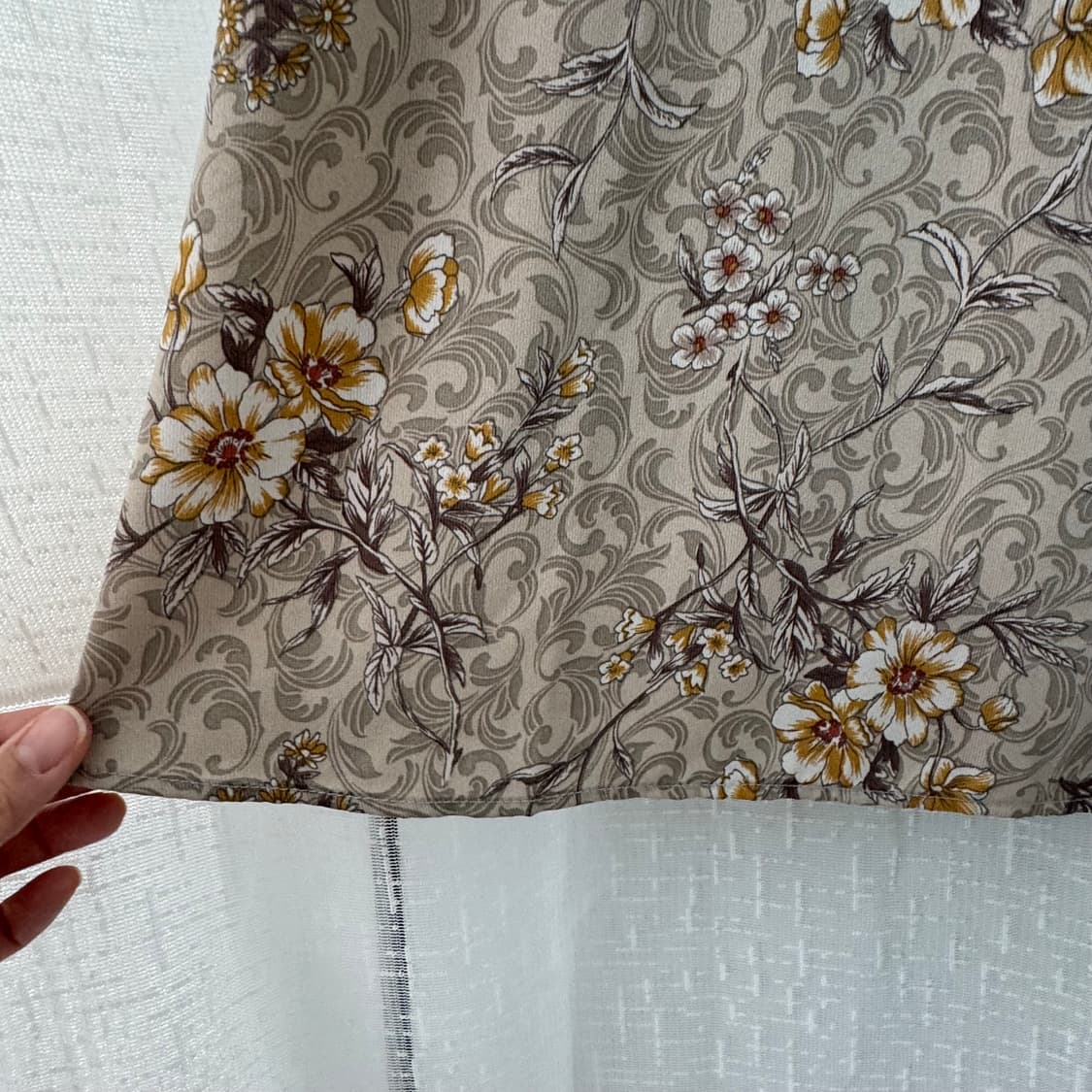 베이지 플라워패턴 롱스커트 상품이미지2