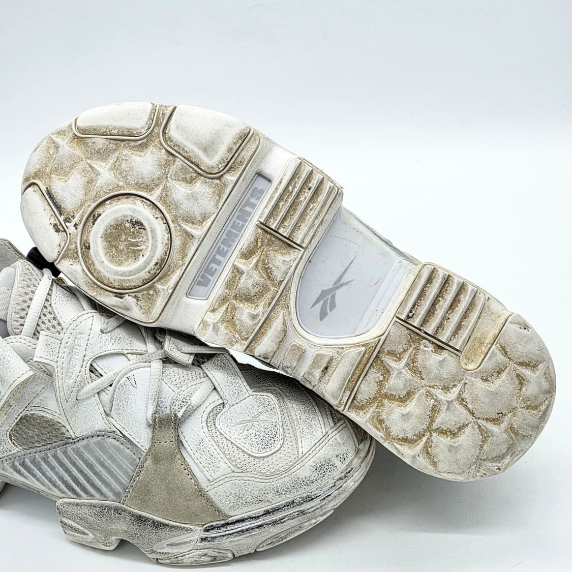  리복 x 베트멍 유전자변형 더티 퓨리 화이트 (270)  상품이미지3